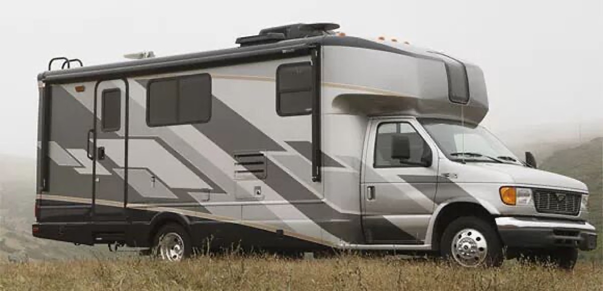 5 Best Class C Motorhomes of 2017 Under $100,000